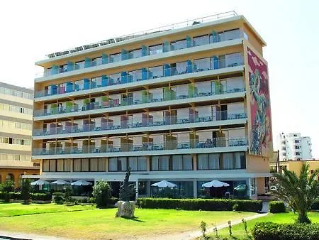 Aquarium View Hotel 4*