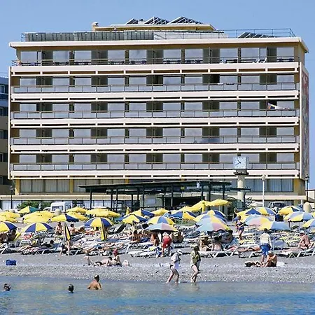 فندق Aquarium View 4*