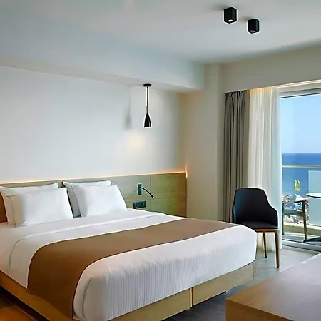 Aquarium View Adults Only 21 Hotel 4*