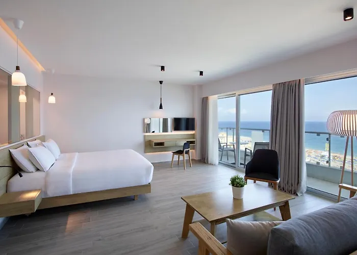 Otel Aquarium View 4*